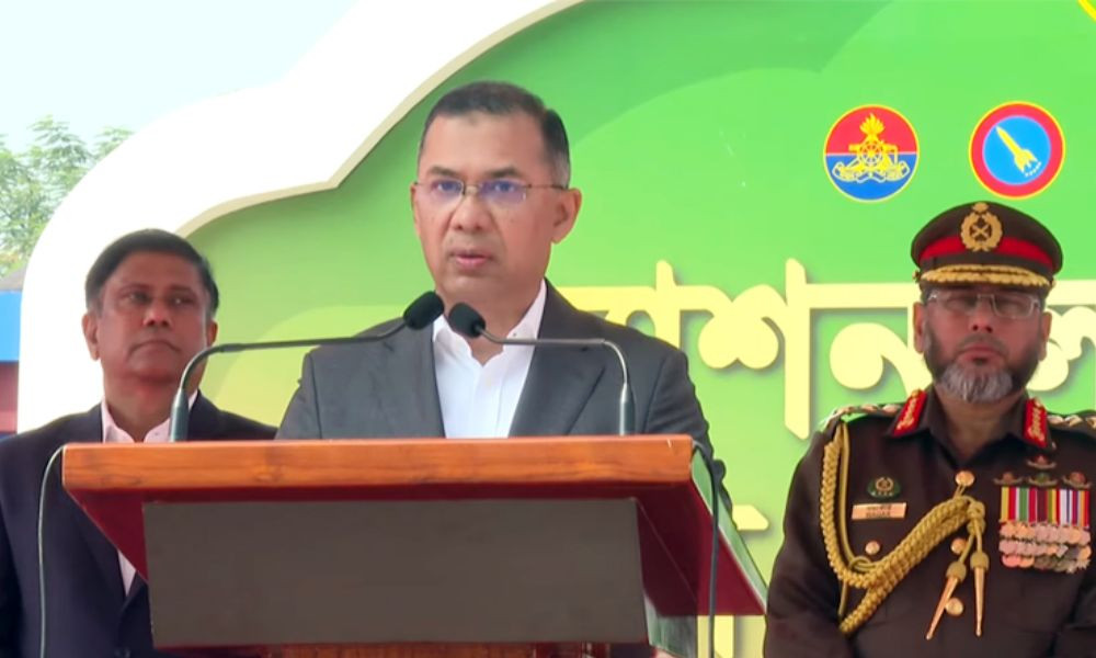 সেনাবাহিনীর আধুনিকায়ন ও দেশীয় প্রতিরক্ষা শিল্পে গুরুত্ব দিচ্ছে সরকার: প্রধানমন্ত্রী
