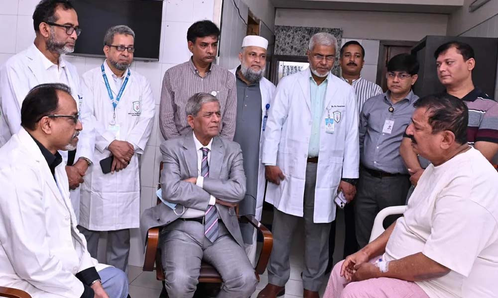 মালয়েশিয়ায় বাংলাদেশিসহ ১০৯ প্রবাসী আটক