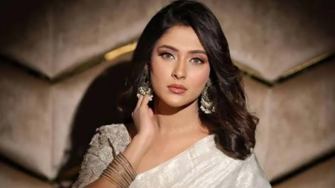এআই দিয়ে মিথ্যা কনটেন্ট তৈরি ও শেয়ারকারীরাও অপরাধী: মেহজাবীন