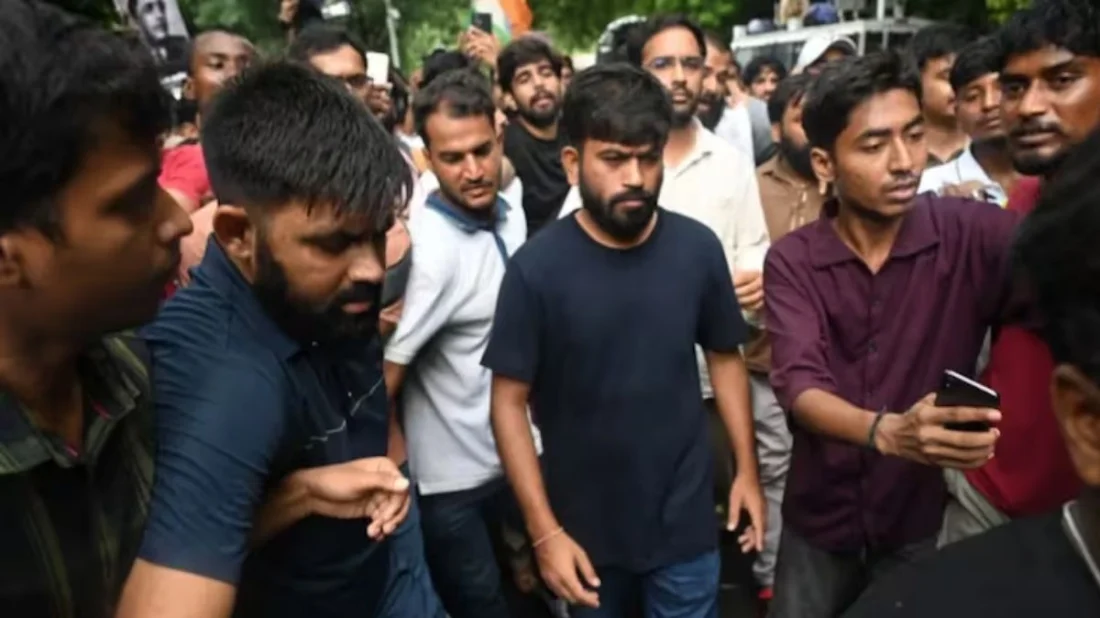 দিল্লি পুলিশের হাতে আবারও আটক অভিজিৎ দিপকে