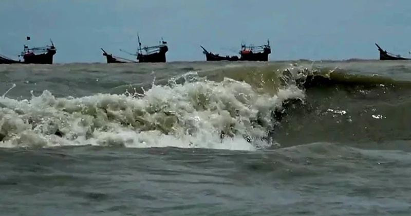 বঙ্গোপসাগরে শক্তিশালী হচ্ছে নিম্নচাপ, ঘূর্ণিঝড়ের শঙ্কা