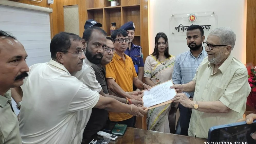 দুর্গাপূজায় মাধবপুরের ১১৯ মণ্ডপে ৭১ টন ৪০০ কেজি চাল বরাদ্দ