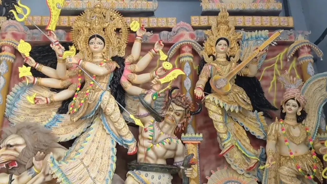 রাজবাড়ীতে ৪৬১ মণ্ডপে দুর্গাপূজা, থাকছে পৌরাণিক আয়োজন