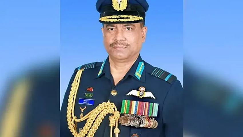 দুবাইয়ে গ্রেপ্তার সাবেক বিমানবাহিনী প্রধান, দুদকের মামলায় অভিযুক্ত